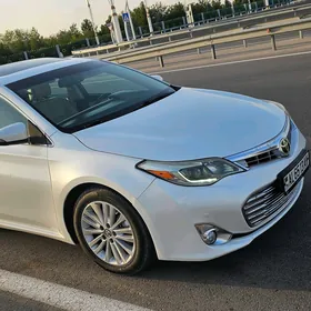 Toyota Avalon 2013