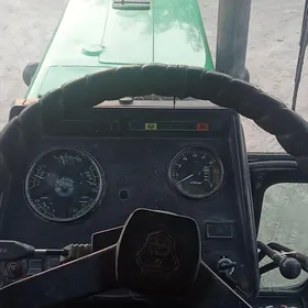 MTZ 80 2003