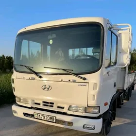Hyundai H100 2010