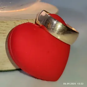 ЗОЛОТОЕ,ОБРУЧАЛЬНОЕ КОЛЬЦО
