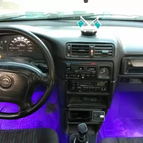 Opel Vectra 1993
