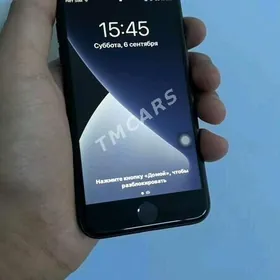 I phone 7 128