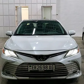 Toyota Camry 2023