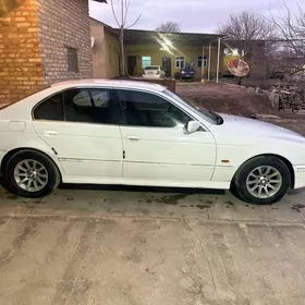 BMW 528 1999