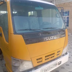 Isuzu Elf 2008