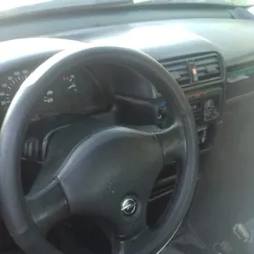 Opel Vectra 1992
