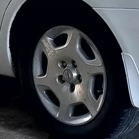 Nissan diska balon R.16
