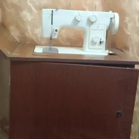 швейная машинка