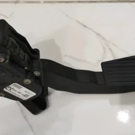 opel gaz pedal