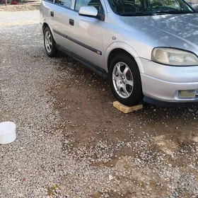 Opel Astra 1999