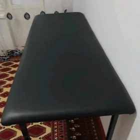 massajni kerevat