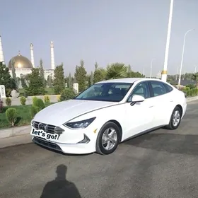 Hyundai Sonata 2021
