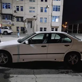 BMW 325 1992