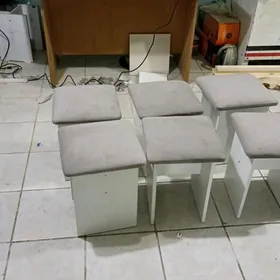 otyrgyç stul