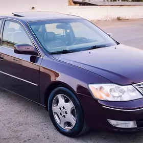 Toyota Avalon 2000