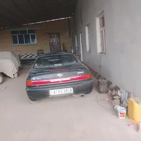Toyota Carina 1995