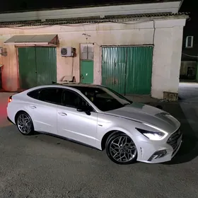 Hyundai Sonata 2021