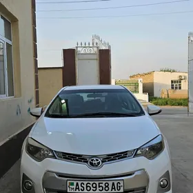 Toyota Corolla 2014