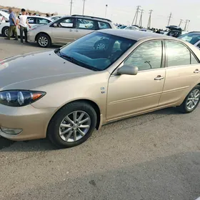 Toyota Camry 2004