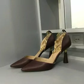 köwüş