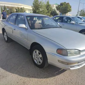 Toyota Camry 1993
