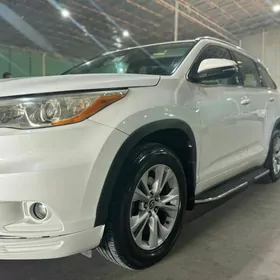 Toyota Highlander 2017