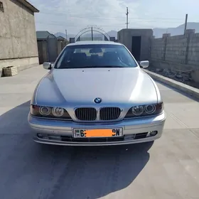 BMW E39 1999