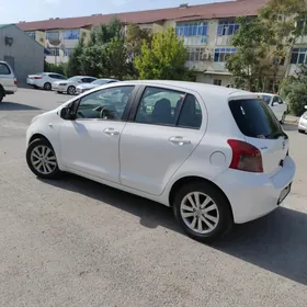 Toyota Yaris 2008