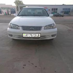 Toyota Camry 1997