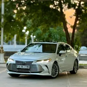 Toyota Avalon 2020