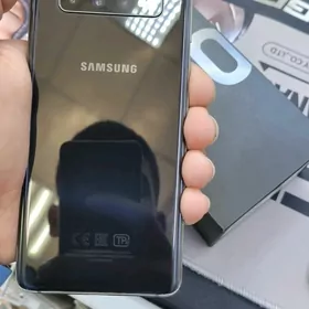 Samsung S10