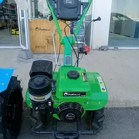 Motoblok yer suryan