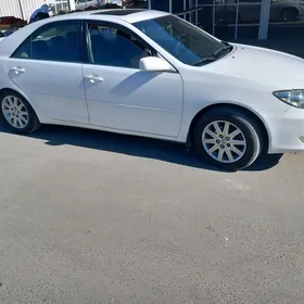 Toyota Camry 2004