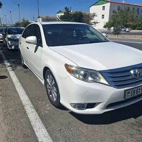 Toyota Avalon 2011