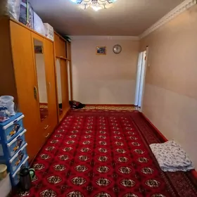 3mkr 1kom panelka