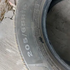 Teker 205 /65/15 R