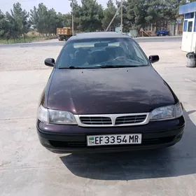 Toyota Carina 1995
