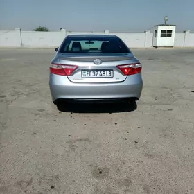 Toyota Camry 2016