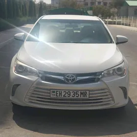 Toyota Camry 2017