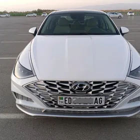 Hyundai Sonata 2021