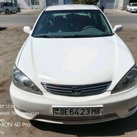 Toyota Camry 2005