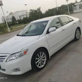 Toyota Camry 2010