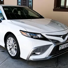 Toyota Camry 2022
