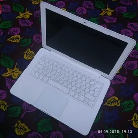 Noutbuk Kompyuter MacBook
