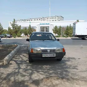 Lada 21099 2000