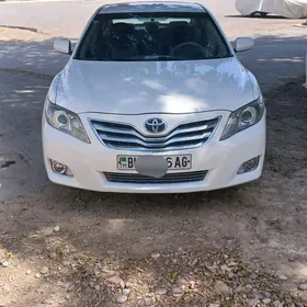 Toyota Camry 2010