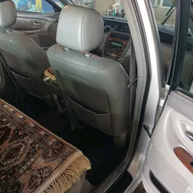 Toyota Avalon 2002