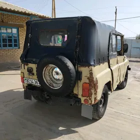 UAZ 469 1992