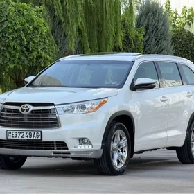 Toyota Highlander 2016