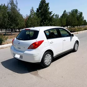 Nissan Versa 2009